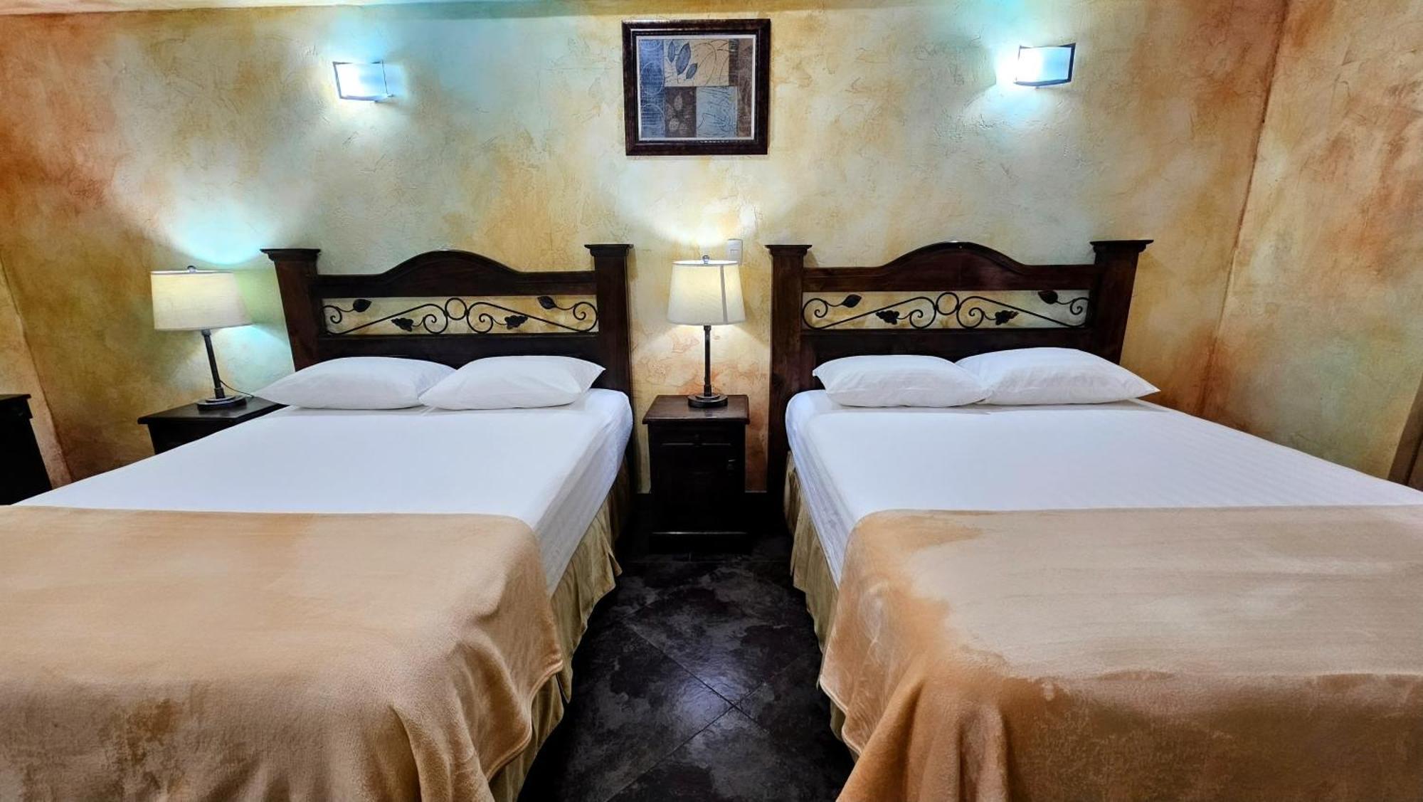 Antigua Inn Hotel Gwatemala Zewnętrze zdjęcie